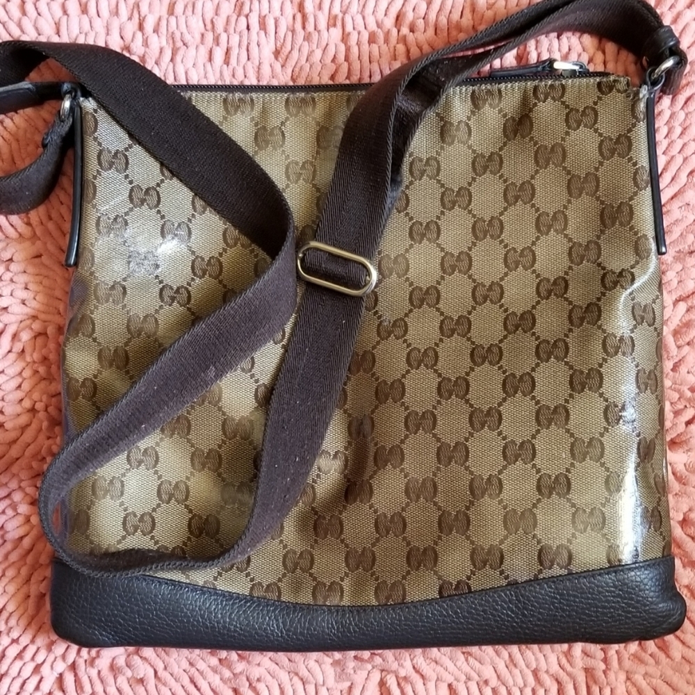 Authentic Gucci Crossbody Bag